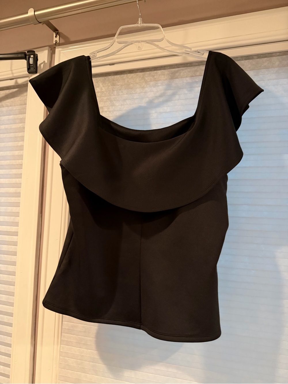 BOLD elements Black Off-Shoulder Ruffle Tank Top - Picture 3 of 3